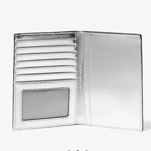 Michael Kors Jet Set Travel Md Embellished Signature Logo Passport Case
Optic Wh - Picture 2 of 16